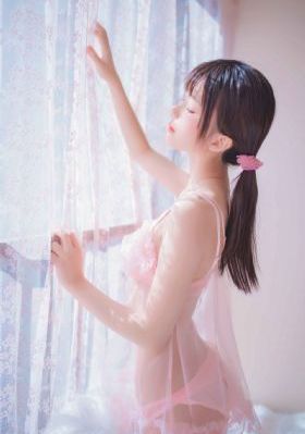 午夜免费小视频