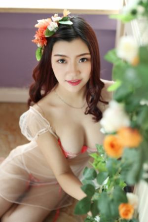 偷拍25位美女撒尿视频在线观看