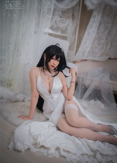 《湿濡的女人》在线
