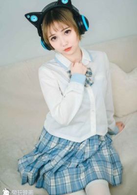 美女下部私部位撒尿