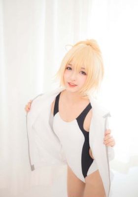 她被温柔的寝取了